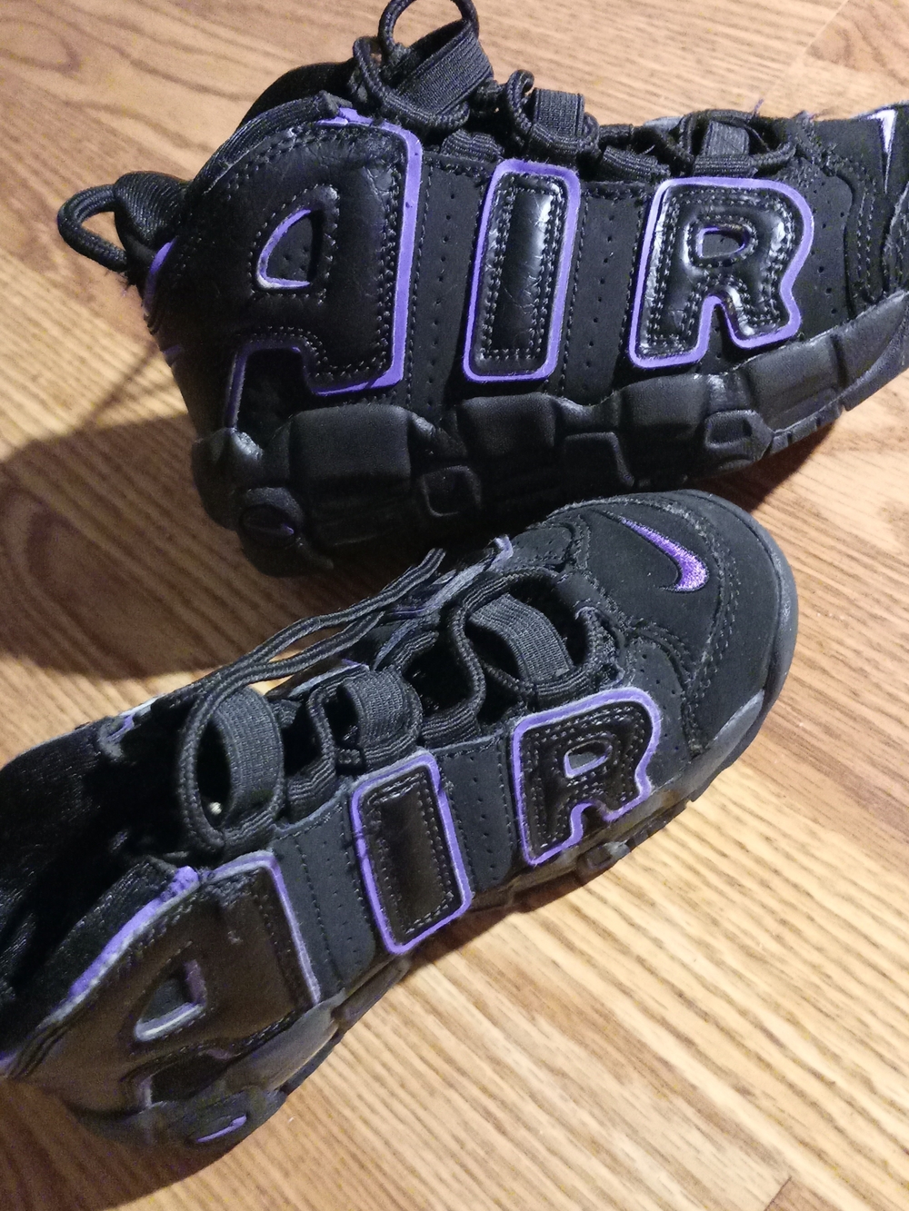 Nike Kids Black and Purple AIR Sneakers